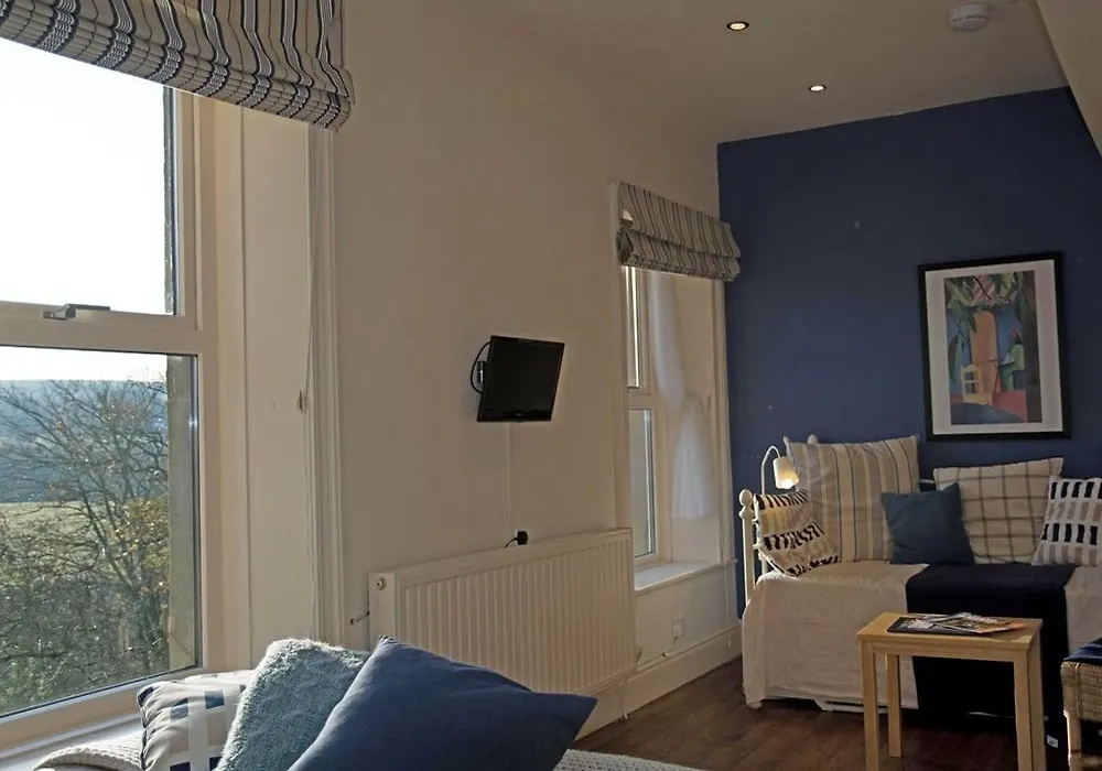 Brookside Villa B&B-1